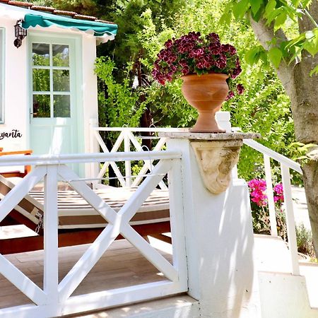 Kemerbag 29 Guest House 12 Yas Uestue (Adults Only) Τένεδος Εξωτερικό φωτογραφία