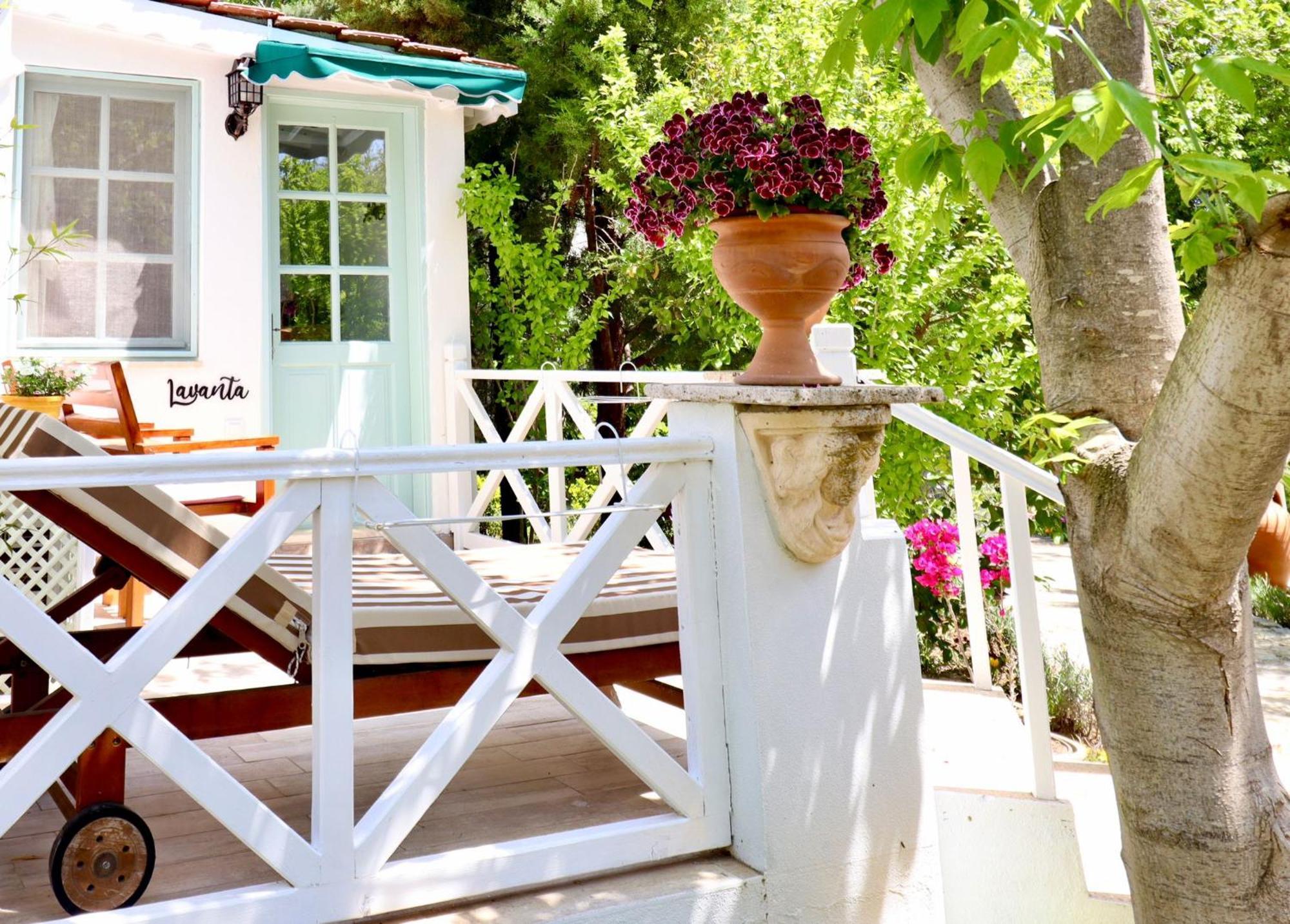 Kemerbag 29 Guest House 12 Yas Uestue (Adults Only) Τένεδος Εξωτερικό φωτογραφία